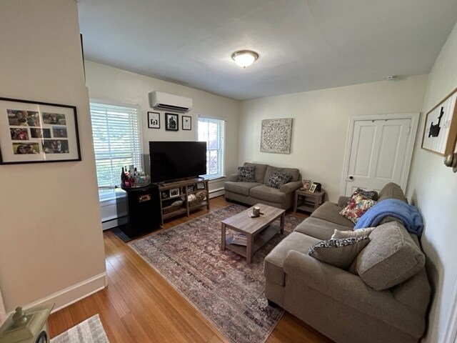 Photo - 4 Lincoln Ave Unidad #4