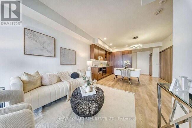 Photo - 95 McMahon Dr Unité LPH4007