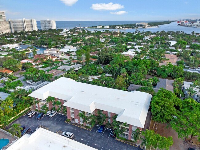 Photo - 2424 SE 17th St Unidad 207B