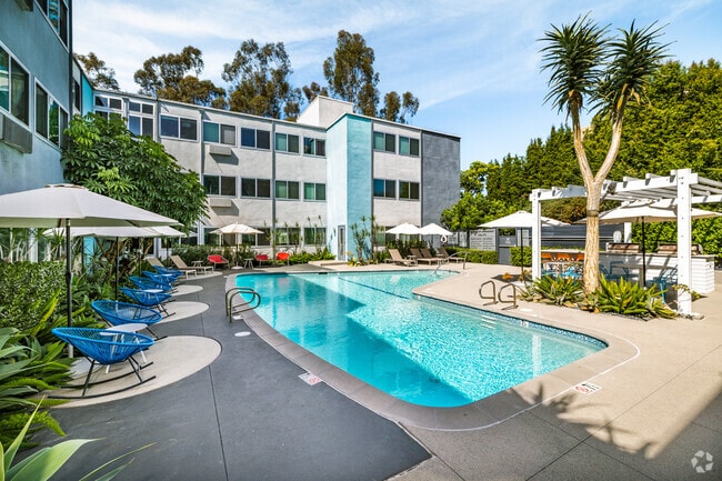 Building Photo - Park View Hillcrest