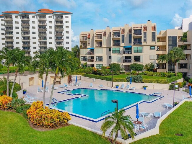 Photo - 364 Golfview Rd Unit 507