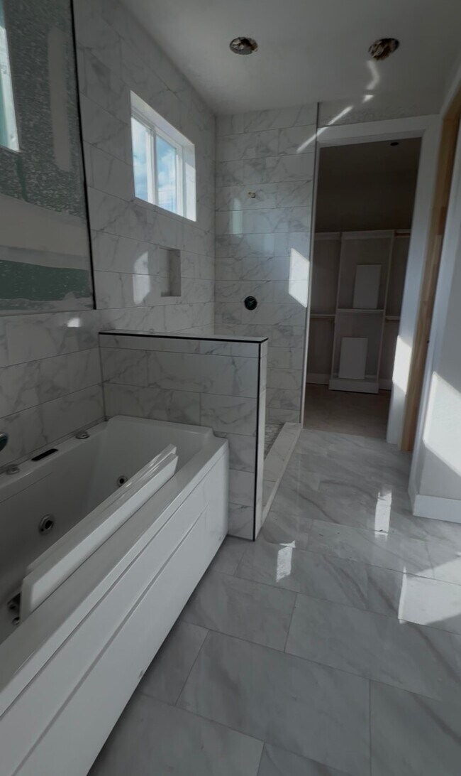 Photo - 6808 Ralston St