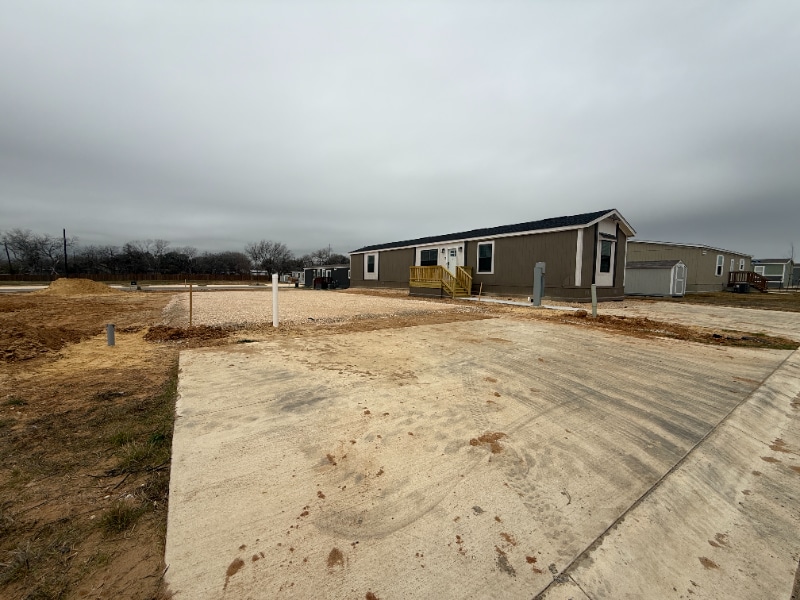 Photo - 15803 S Flores St