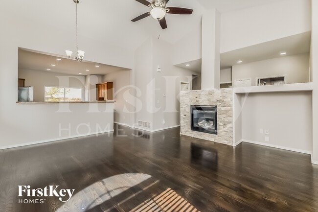 Photo - 10116 Kings Canyon Dr