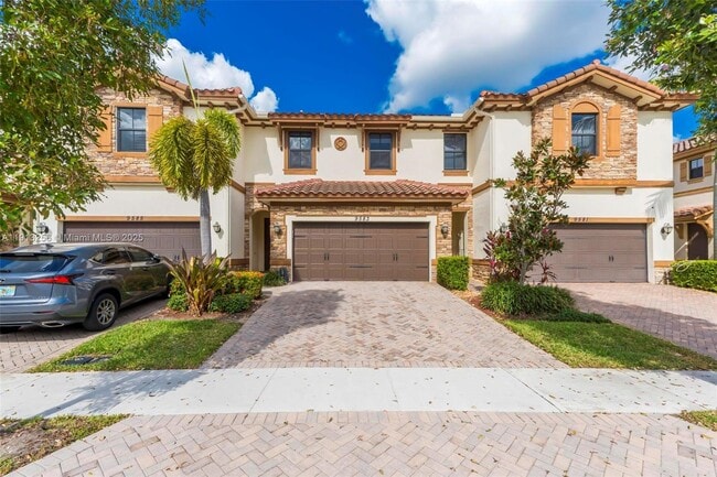 Photo - 9583 Town Parc Cir N