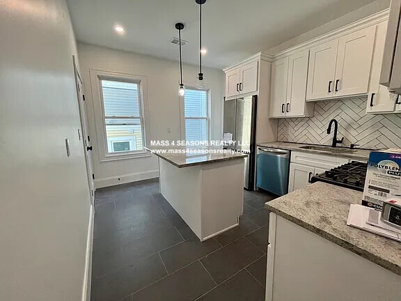 Photo - 234 Calumet St Unit #2