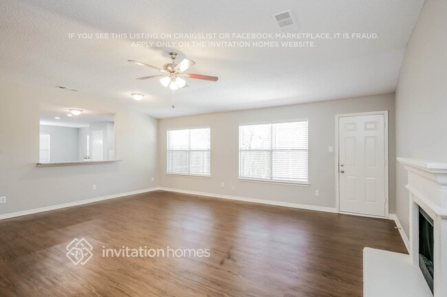 Photo - 645 Spillway Dr