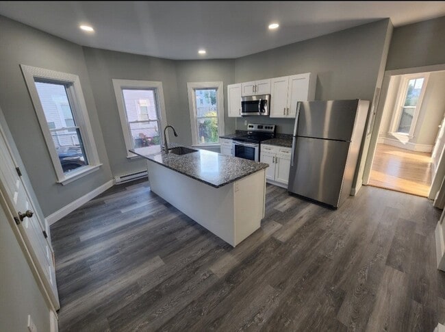 Photo - 91 E Ashland St Unit 1