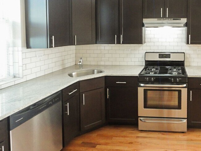 Photo - 4851 N Wolcott Ave Apartments Unit 4843-1