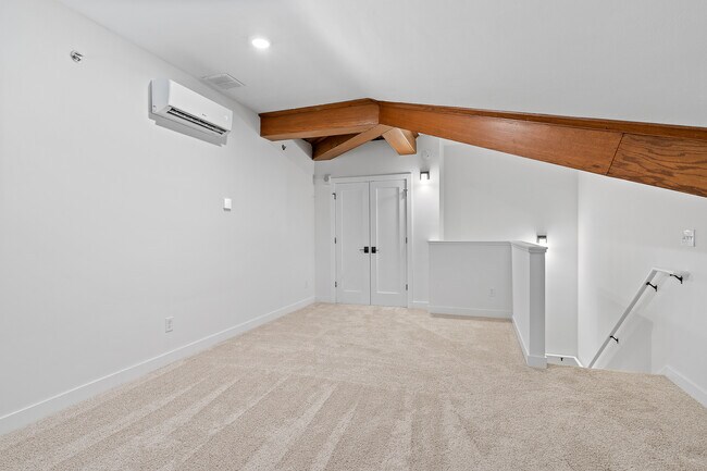 Mission Lofts