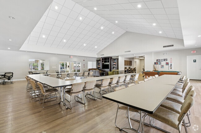 Clubhouse - The Hamlet at Walden Pond - Senior 62+