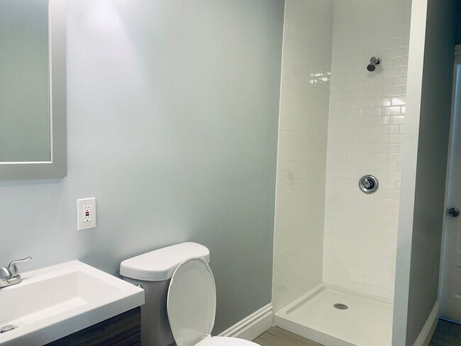 Photo - 12th St Apartments Unit 2409 3F