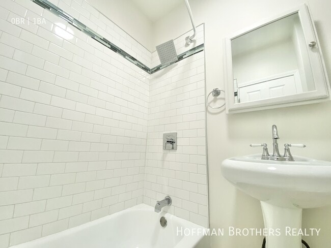 Photo - 200 S Kenmore Ave Unidad 112