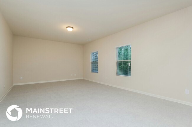 635 Independence Ave