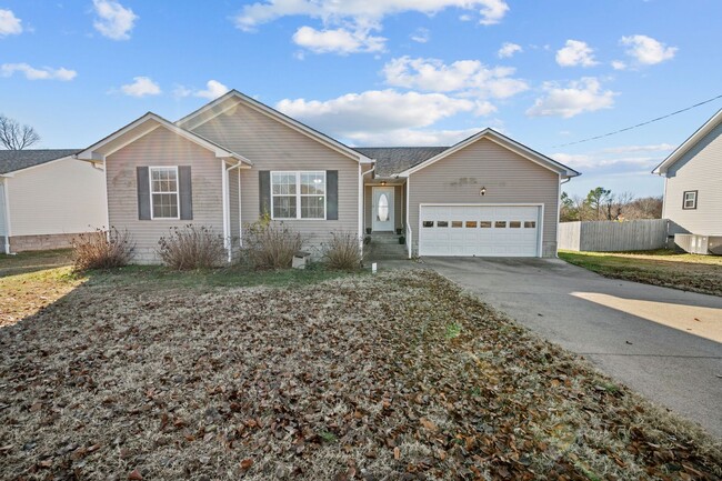 Building Photo - Spacious 3-Bedroom, 2-Bath Home with Over 2,000 Sq. Ft. in Oak Grove