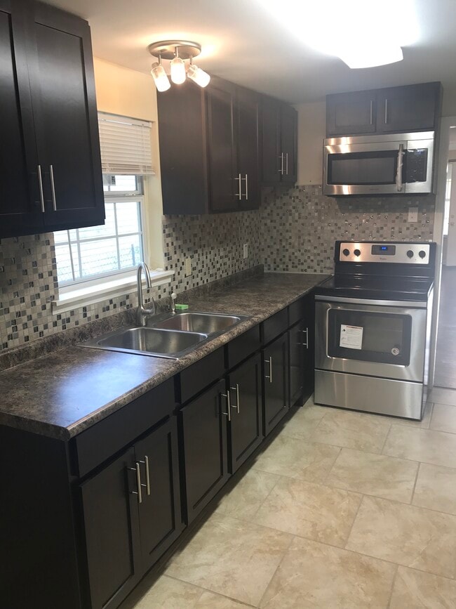 Photo - 1654 Columbus Dunn Dr