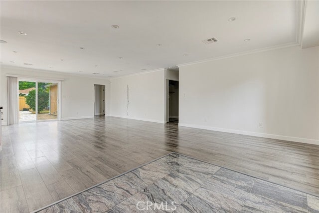 6863 Yarmouth Ave