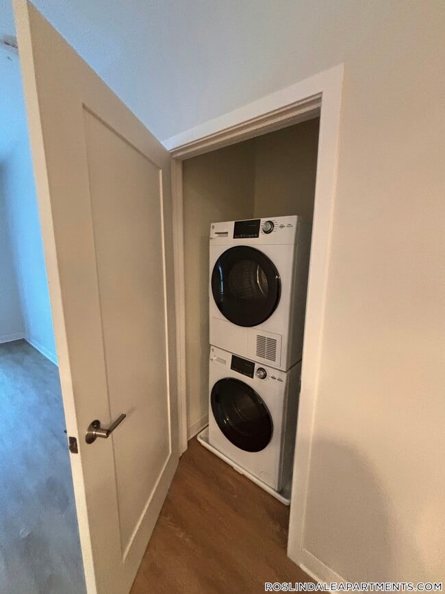 289 Walk Hill St Unit 209