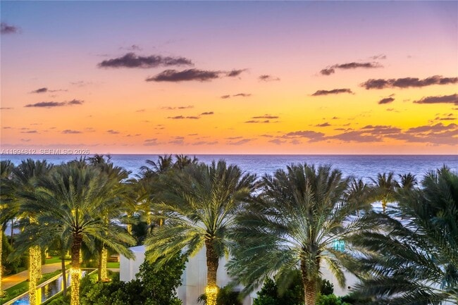 Building Photo - 100 South Pointe Dr Unit 610