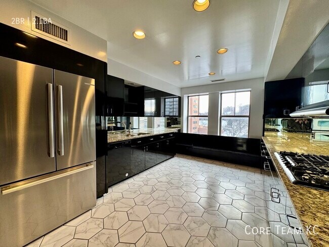 Photo - 235 Ward Pkwy Unit 901