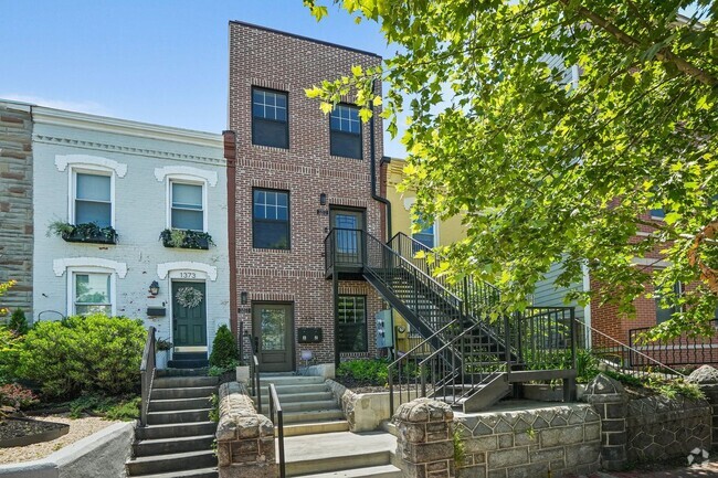 Building Photo - 1371 Florida Ave NE Rental