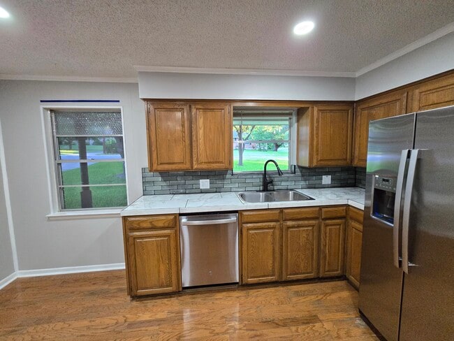 Photo - 106 Jefferson Ave