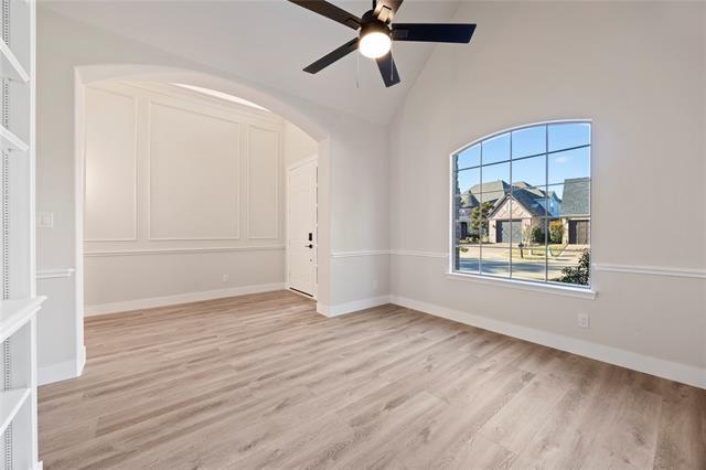 Photo - 4573 Venetian Way