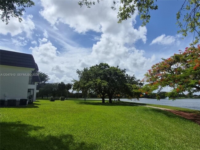 Photo - 14913 SW 104th St Unit 16-23