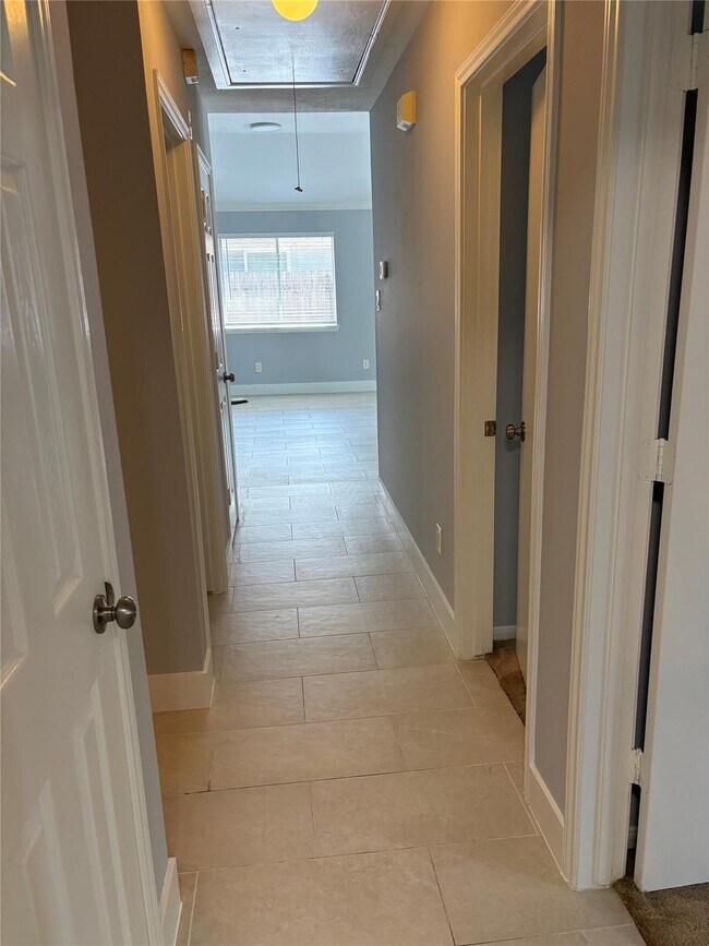 Photo - 19843 Packwood Dr