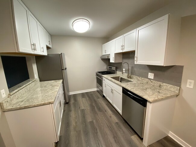 Photo - 125 Twin Oaks Dr Unit 208-D