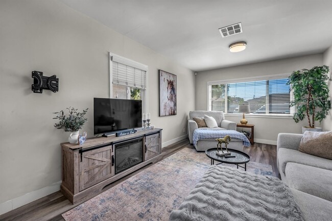 Photo - 5017 W 123rd Pl