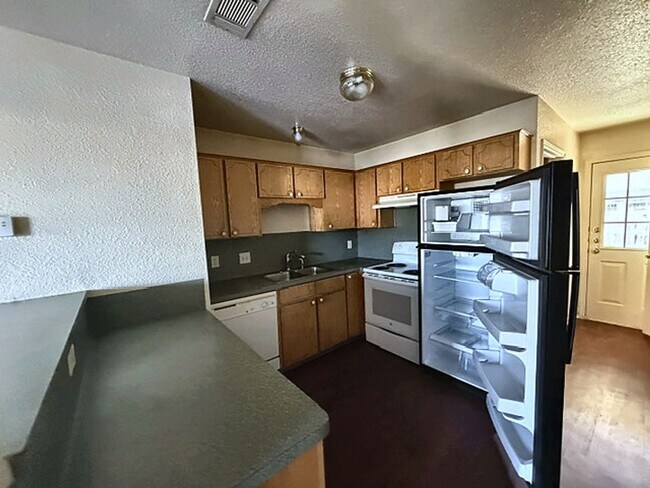 Photo - 4411 Abigail Dr Unidad C