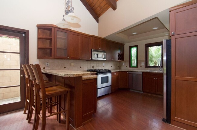 Photo - Charming Craftsman Home for Rent in Costa Mesa