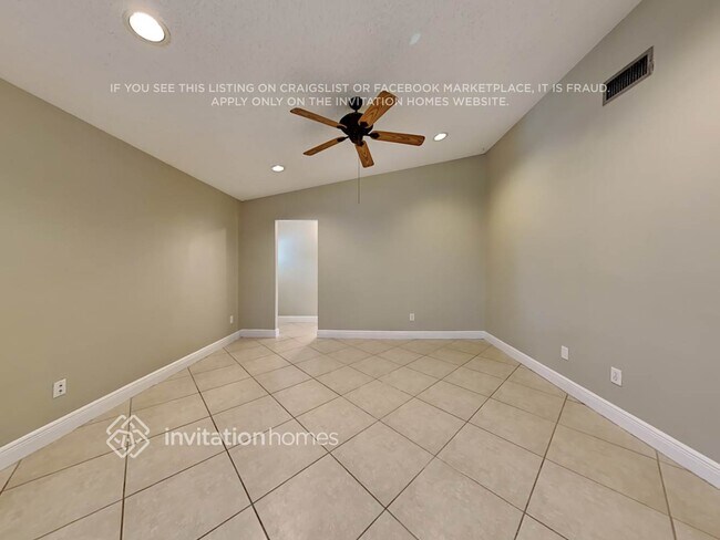 Photo - 6251 Sedgewyck Cir W