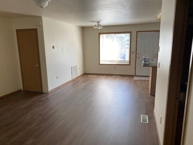 Photo - 2 Bedroom 1 Bath 4 Plex