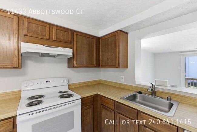 Photo - 11433 Abbottswood Ct