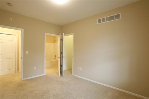 Photo - 1128 Foster Rd