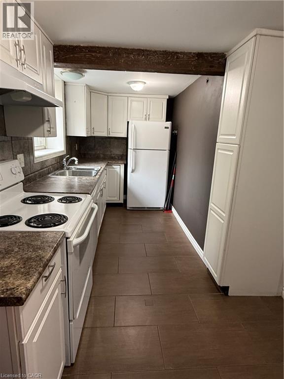 Photo - 947 Main St E Unit 7