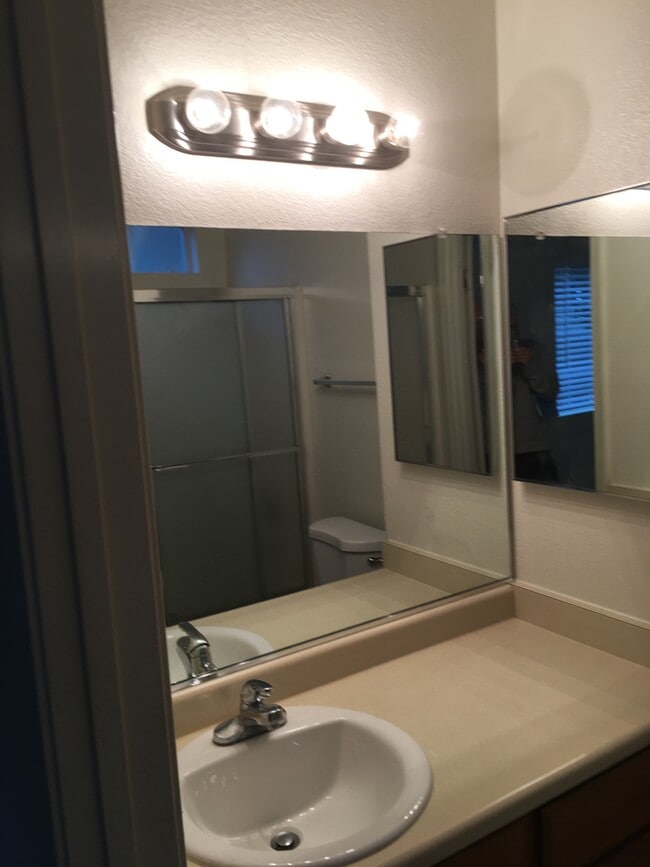 Photo - 950 El Camino Ave Unit 22