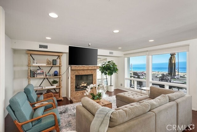 Building Photo - 3036 Breakers Dr Rental