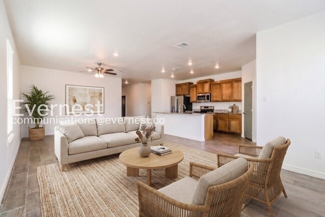 Photo - 845 Freedom Cir
