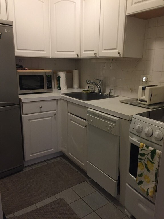 Photo - 144 Commonwealth Ave Unit 8a