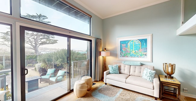 Building Photo - Sophisticated Beachfront Escape with Panoramic Ocean Views