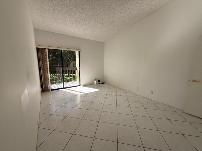 Photo - 1953 SW 15th St Unit 78