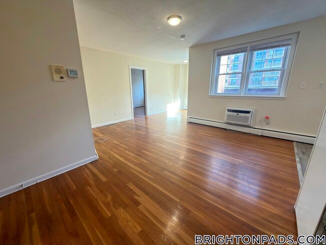 Photo - 2018 Commonwealth Ave Unit 48