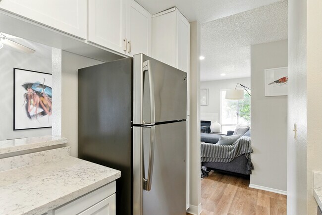 The Grove Luxury Apartments