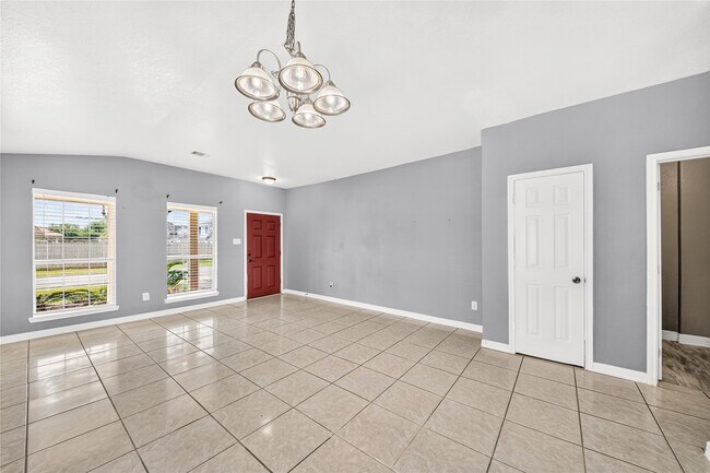 Photo - 10515 Evergreen St
