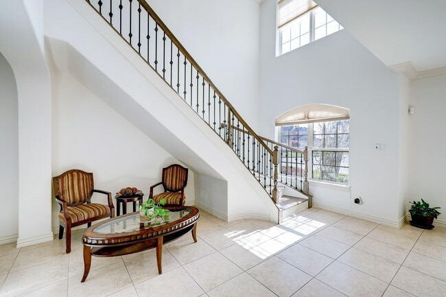 Photo - 14470 Summerleaf Ln