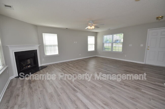Photo - 5909 Rivercliff Ct