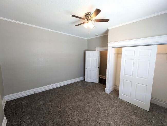 Photo - 3104 Keokuk St Unidad 1